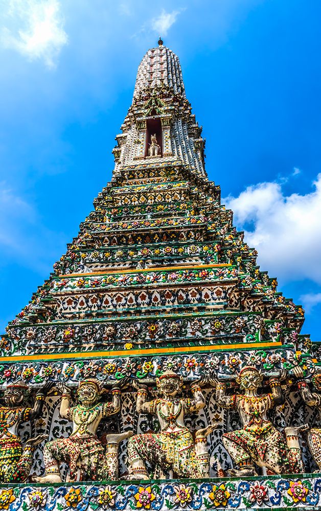 Colorful ceramic warrior horse prang, Wat Arun, Buddhist Temple of Dawn, Bangkok, Thailand.